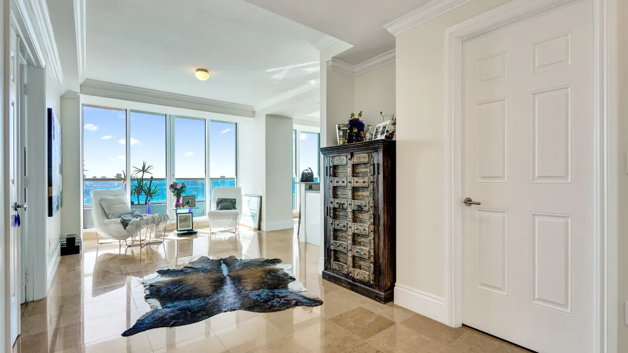 1 N Fort Lauderdale Beach Blvd, Fort Lauderdale, FL 33304