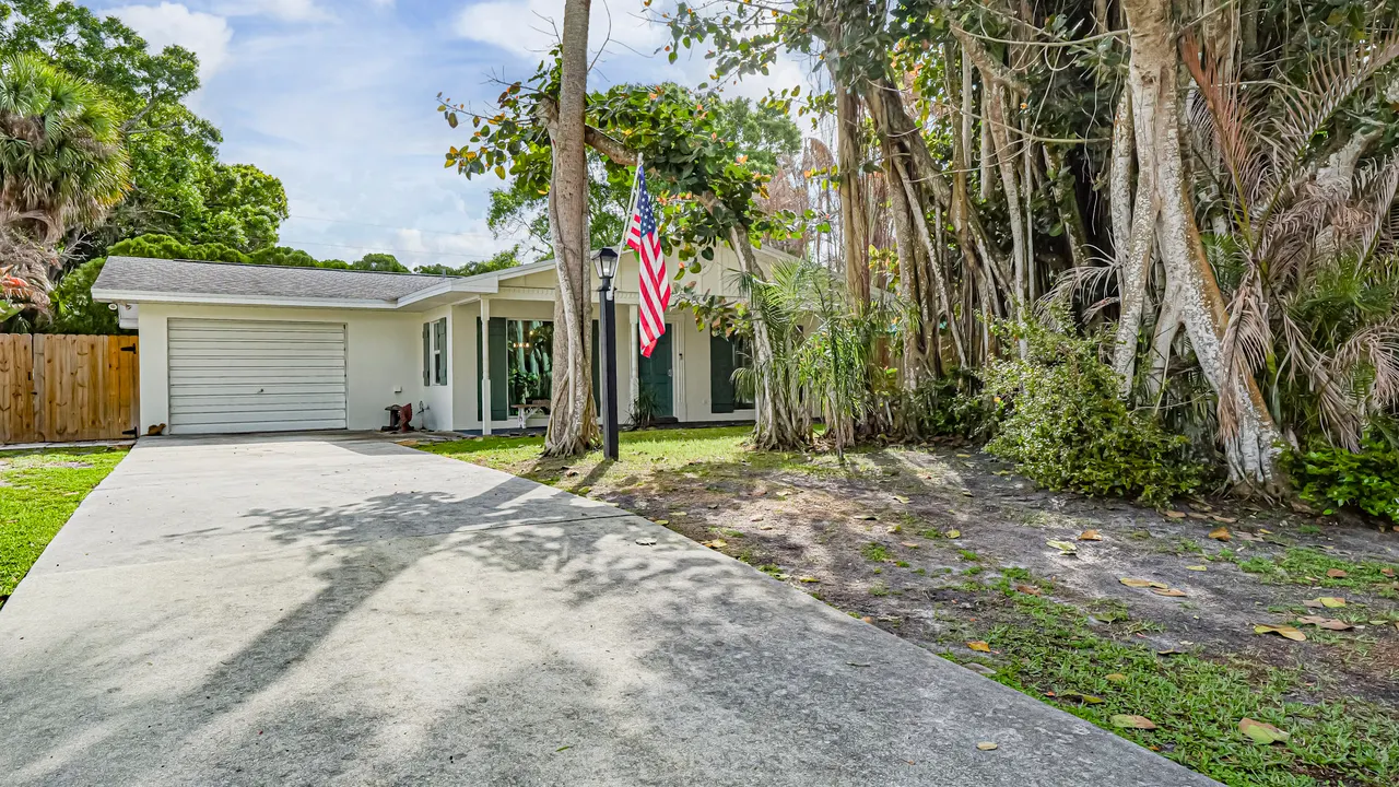 1206 21st Ct, Vero Beach, FL 32960